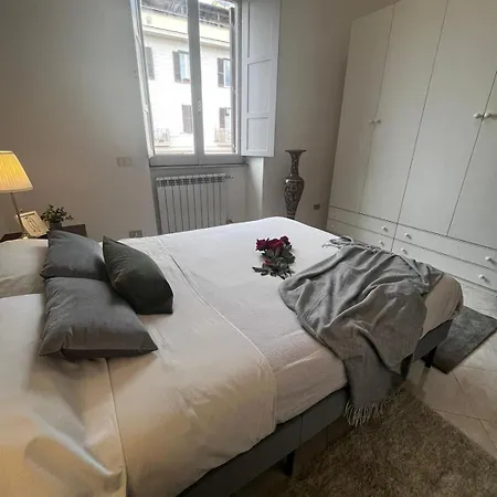 Giant Cola Di Rienzo Apartment Rome