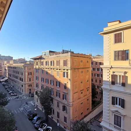 Apartment Giant Cola Di Rienzo